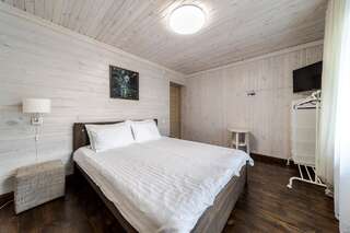 Гостевой дом Guest House Славское Двухместный номер с 1 кроватью и балконом-8