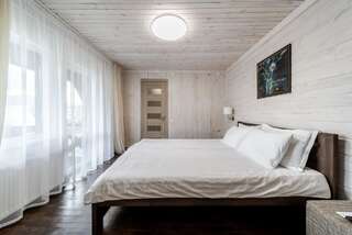 Гостевой дом Guest House Славское Двухместный номер с 1 кроватью и балконом-10